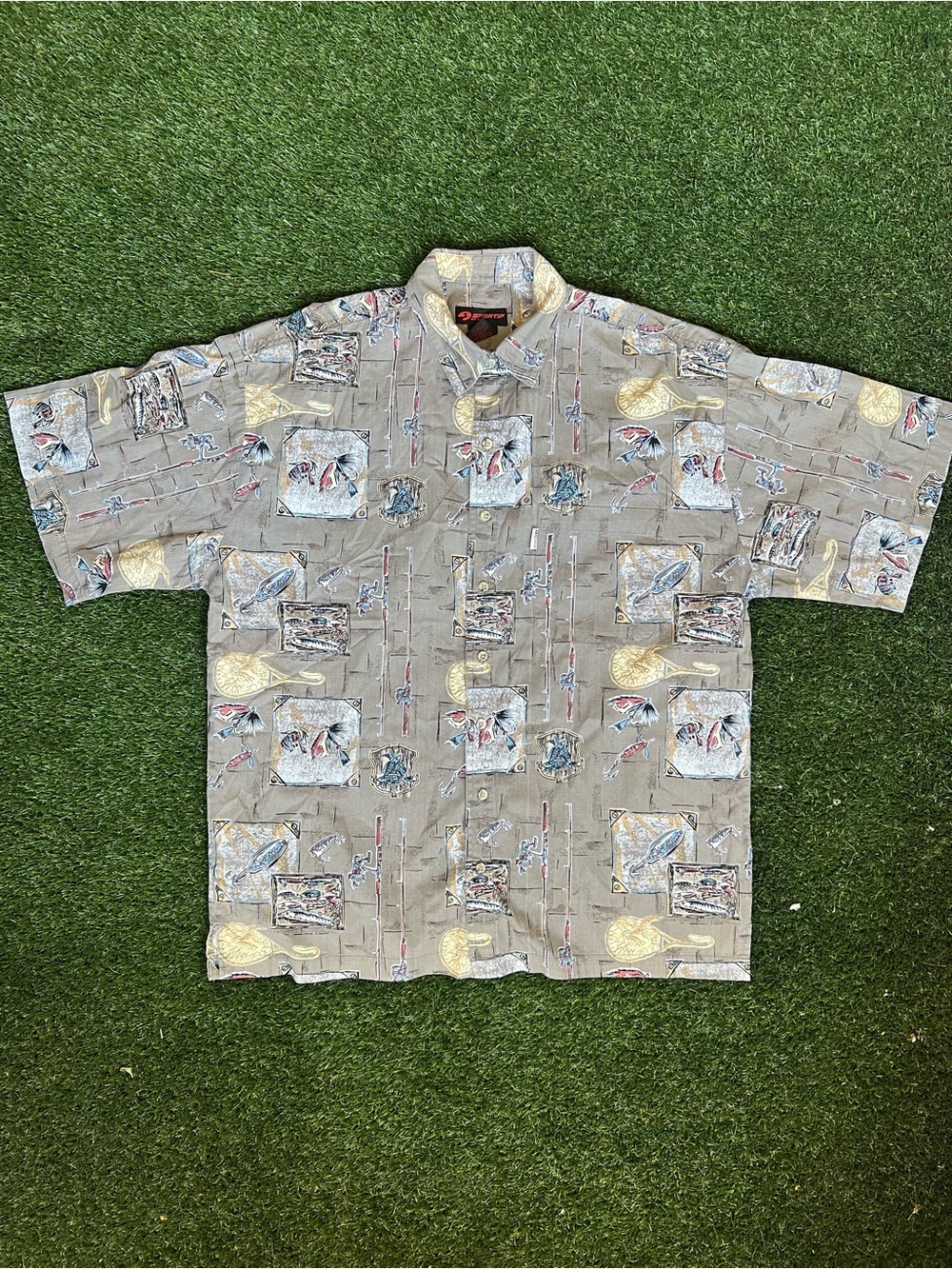 Vintage Sportif Shirt Large Mens All Over Print Button Up Short Sleeve Used